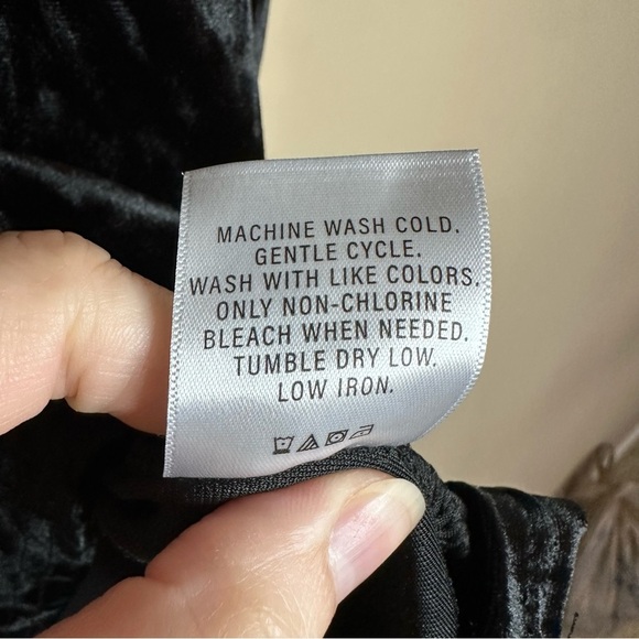 Chrushed Velvet Legging Tee Women L Black Shirt VNeck Tunic Length Y2K Phoebe - Picture 9 of 10